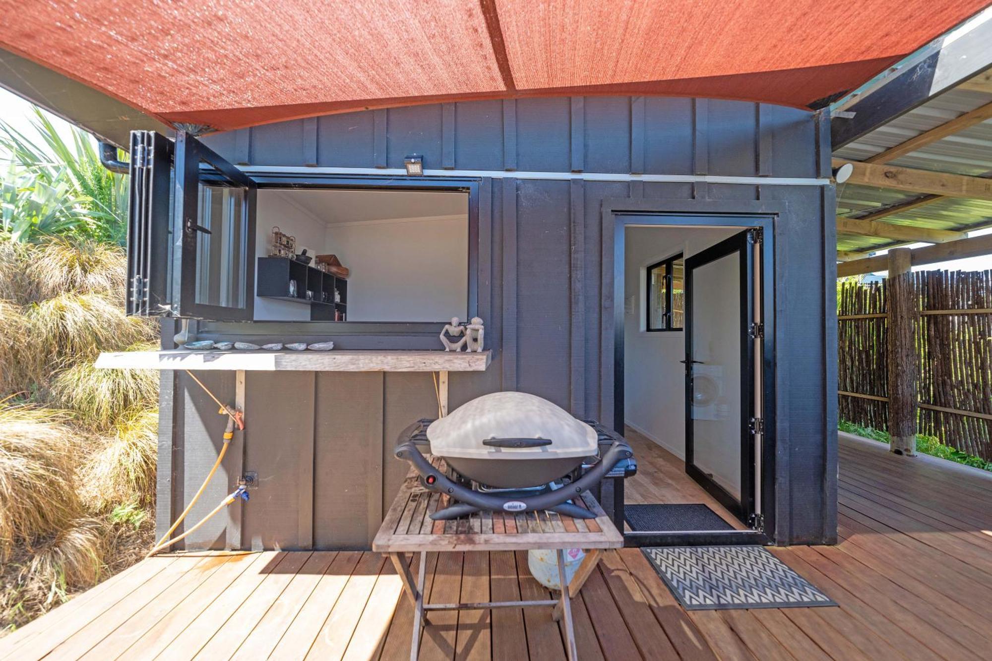 The Hole In The Rock Yurt Cape Foulwind Exterior foto